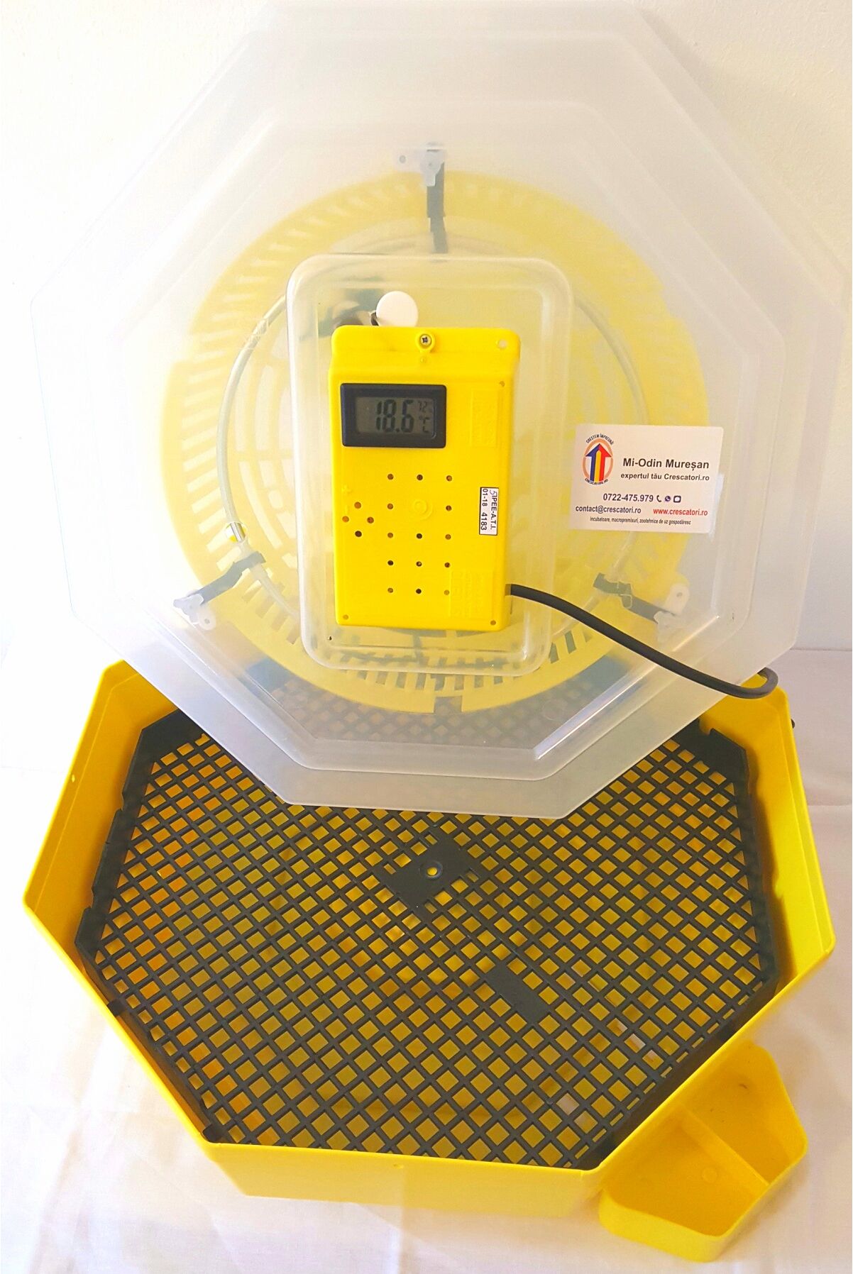 Accumulation smoke malt Incubator Cleo 5THC - cu termostat reglabil, termometru display digital,  higrometru digital, cupă apă, întoarcere manuală ouă