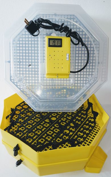 Incubator Cleo 5 cu etaj, termohigrometru digital, întoarcere semi-automată ouă de prepeliţă şi cupă exterioară pt. apă